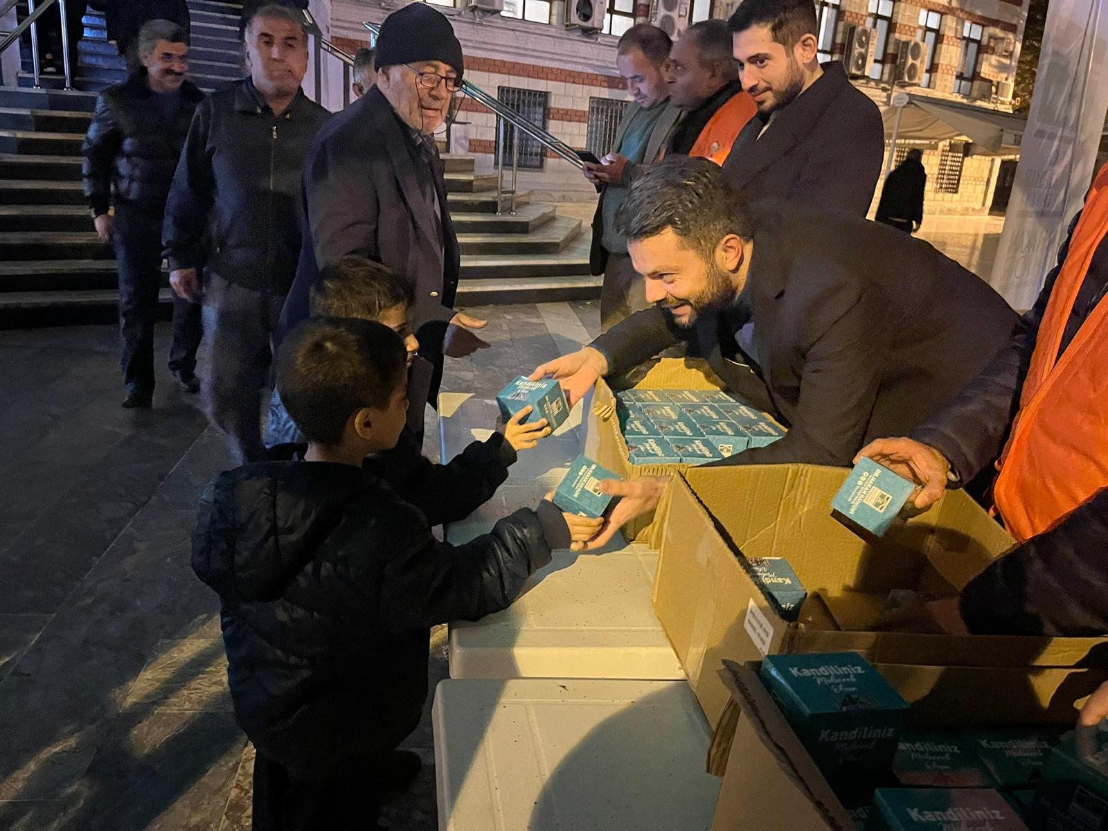 Yönetim Kurulu ve Meclis Üyelerimiz ile Miraç Gecemizi komşularımızla beraber idrak ettik